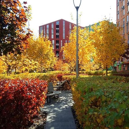 קייב Georgeous Bright Studio In A Bright Residential Complex Comfort Town Кт-08 מראה חיצוני תמונה