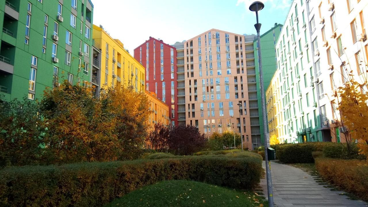 קייב Georgeous Bright Studio In A Bright Residential Complex Comfort Town Кт-08 מראה חיצוני תמונה