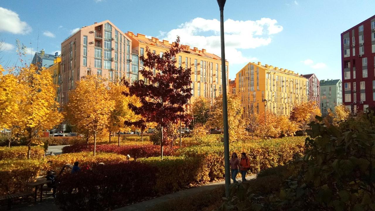 קייב Georgeous Bright Studio In A Bright Residential Complex Comfort Town Кт-08 מראה חיצוני תמונה